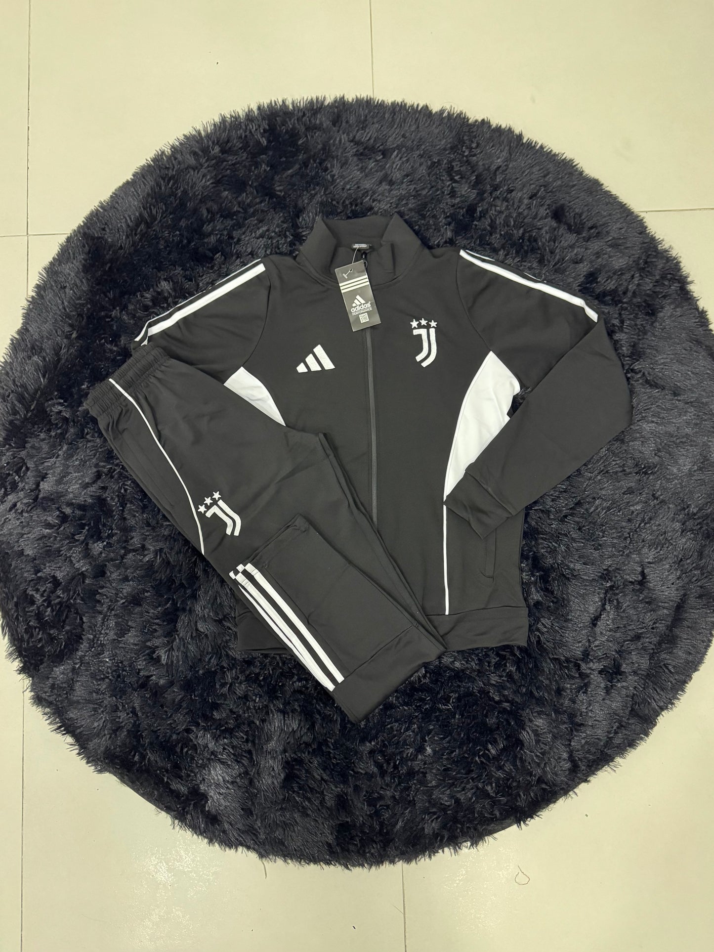 Tuta Juve Nera