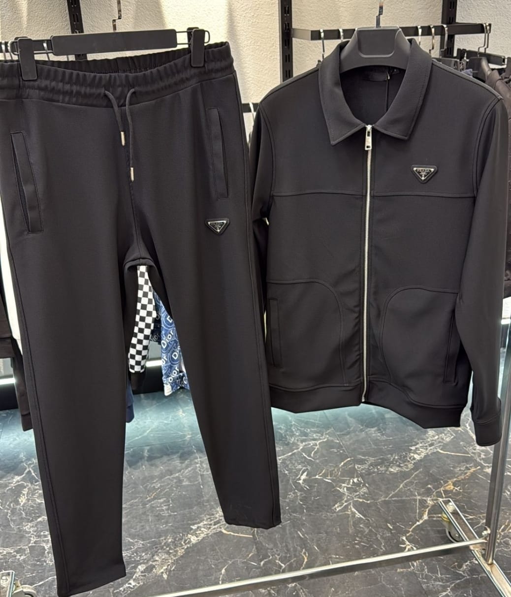 Tuta Prada 003