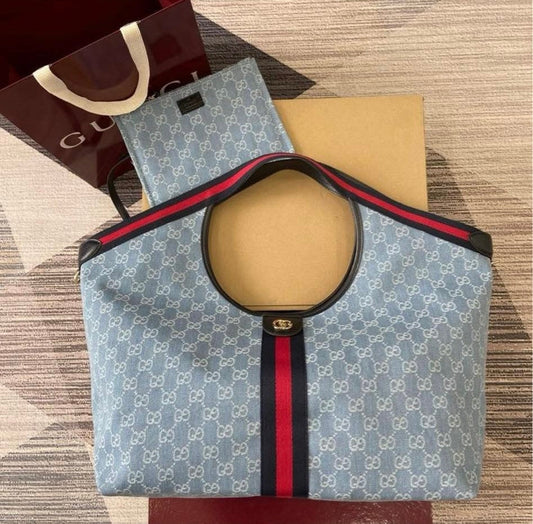 Borsa shopping GG Giglio misura grande in tessuto azzurro e bianco
