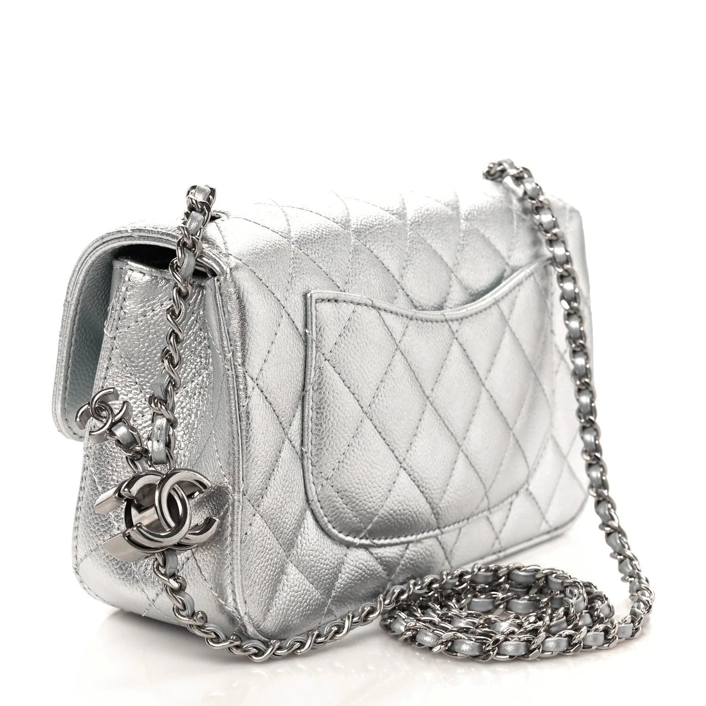 Mini borsa rettangolare trapuntata Caviar metallizzata con patta CC Slide argento