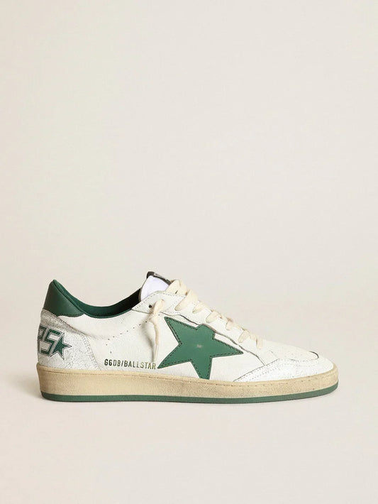 Nappa bianca con stella e talloncino in pelle verde