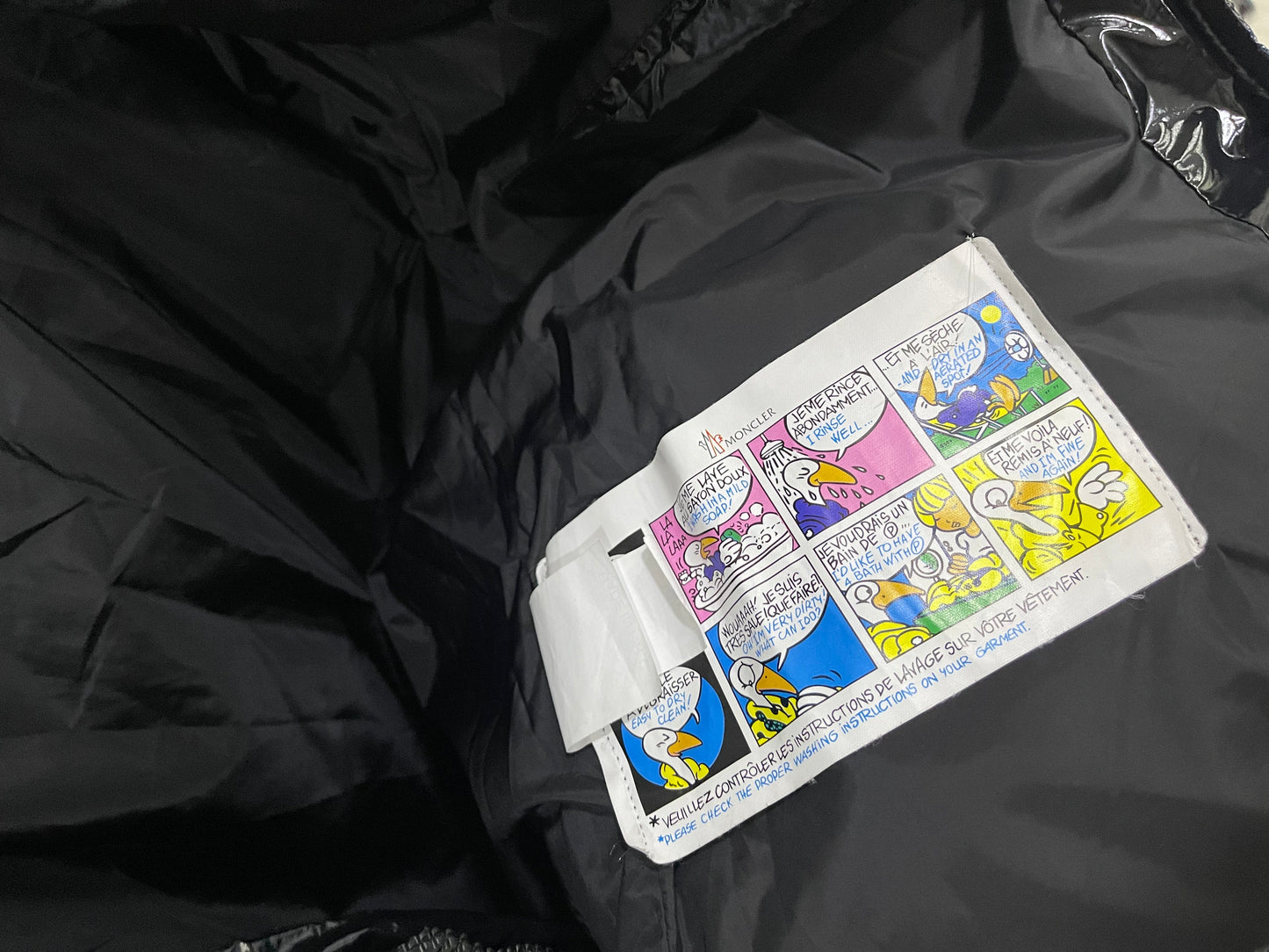 Smanicato Moncler